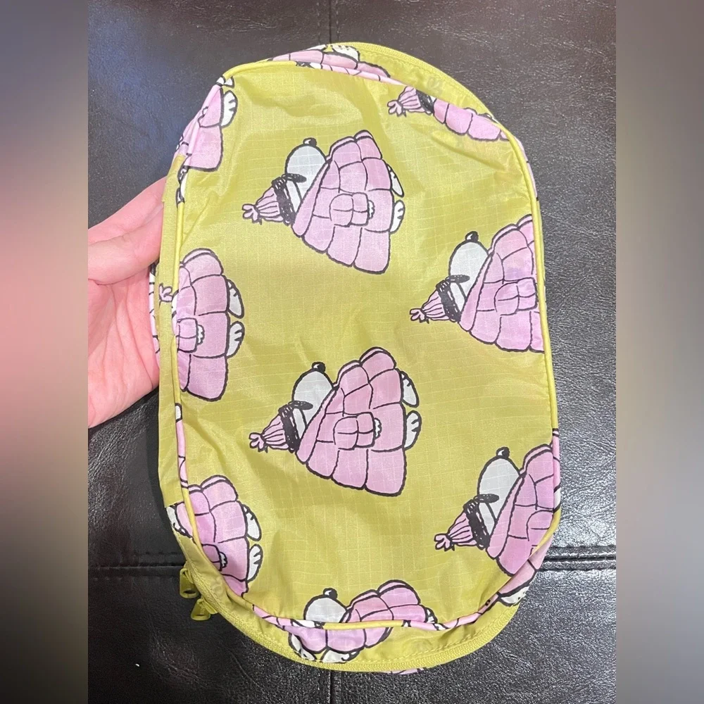 NWOT Baggu packing cube small only (part of Puffer Snoopy set) - Picture 2 of 2